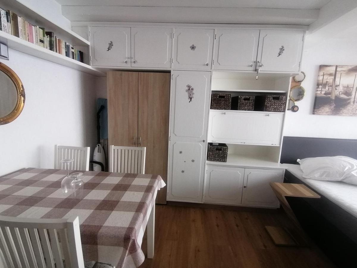 Haus Enzian - Apartment Gerlitzen Kanzelhohe Kültér fotó