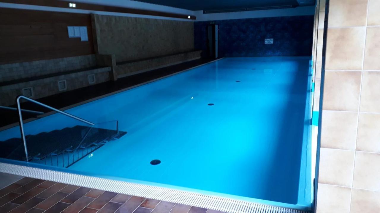 Haus Enzian - Apartment Gerlitzen Kanzelhohe Kültér fotó